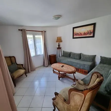 펜션 Petite Maison De Vacances 페르피냥
